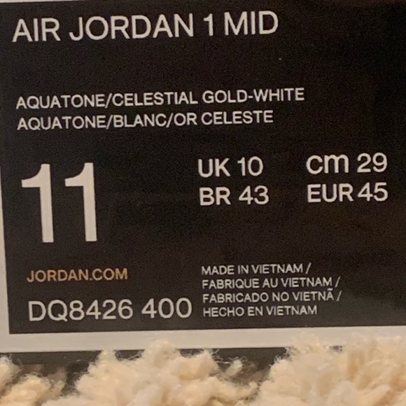 AIR JORDAN 1 MID
"Aquatone" - Picture 4 of 4